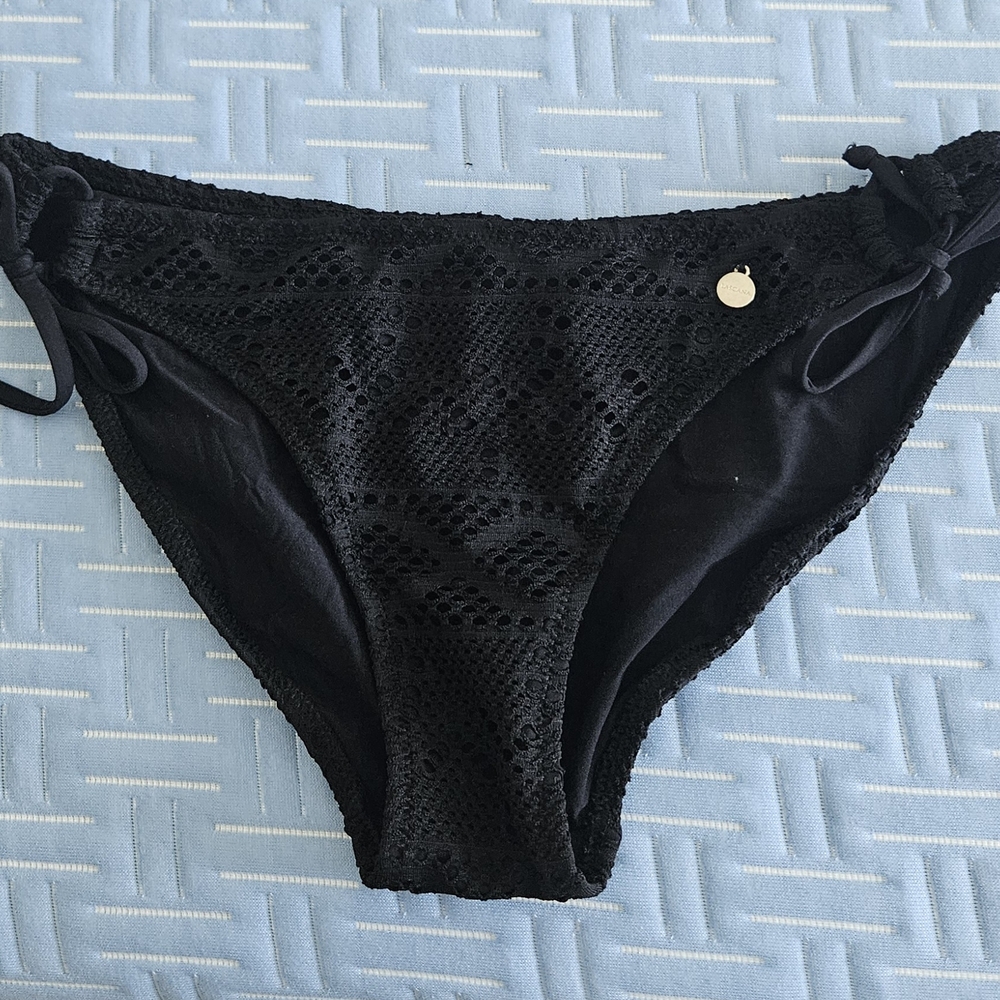 Elegant Black Lace Bikini Bottom